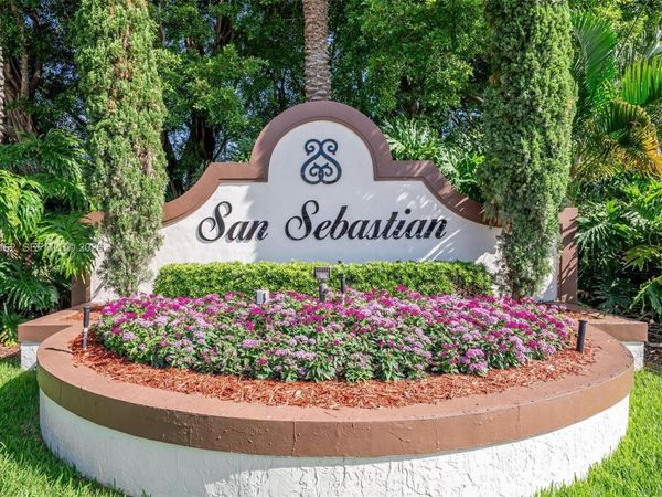 1603 Barcelona Way, Unit 3-32, Weston, FL 33327