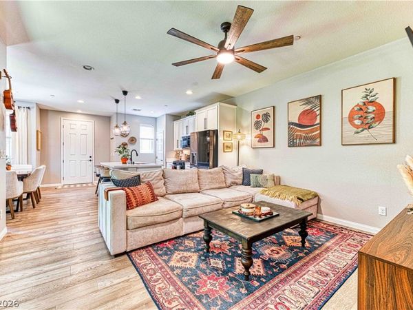 718 Cottonwood Hill Place, Henderson, NV 89011