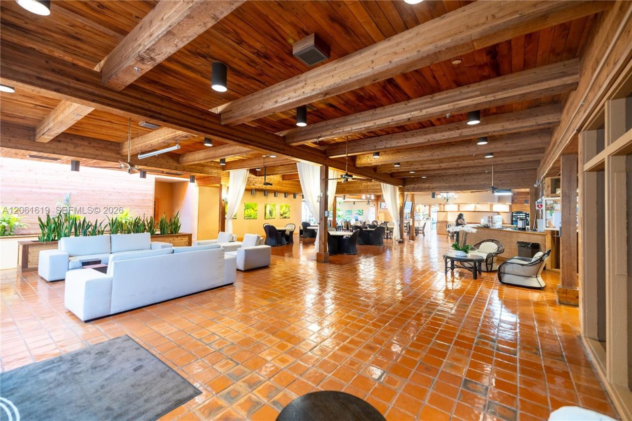 4000 Towerside Ter , Unit 1405, Miami, FL 33138 Photo