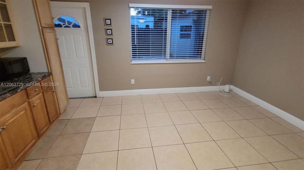 1115 SW 25th Ave, Unit B, Fort Lauderdale, FL 33312 Photo