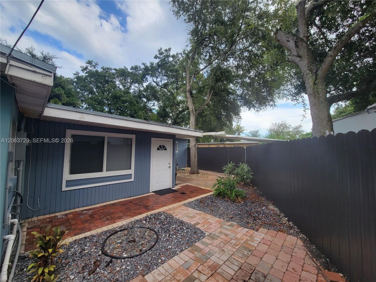1115 SW 25th Ave, Unit B, Fort Lauderdale, FL 33312 Photo