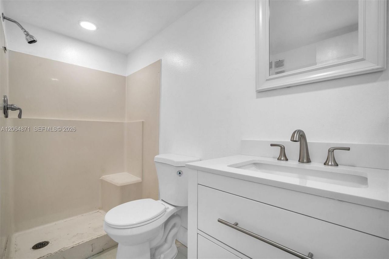 2601 NE 3rd Ct , Unit 4110, Boynton Beach, FL 33435 Photo