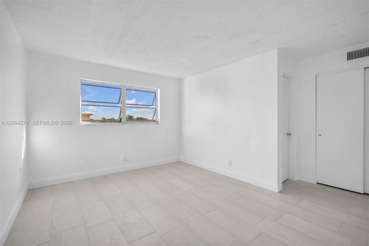 2601 NE 3rd Ct , Unit 4110, Boynton Beach, FL 33435 Photo