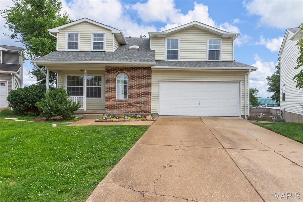 5510 Hennessey Court, Saint Louis, MO 63139 Main Photo
