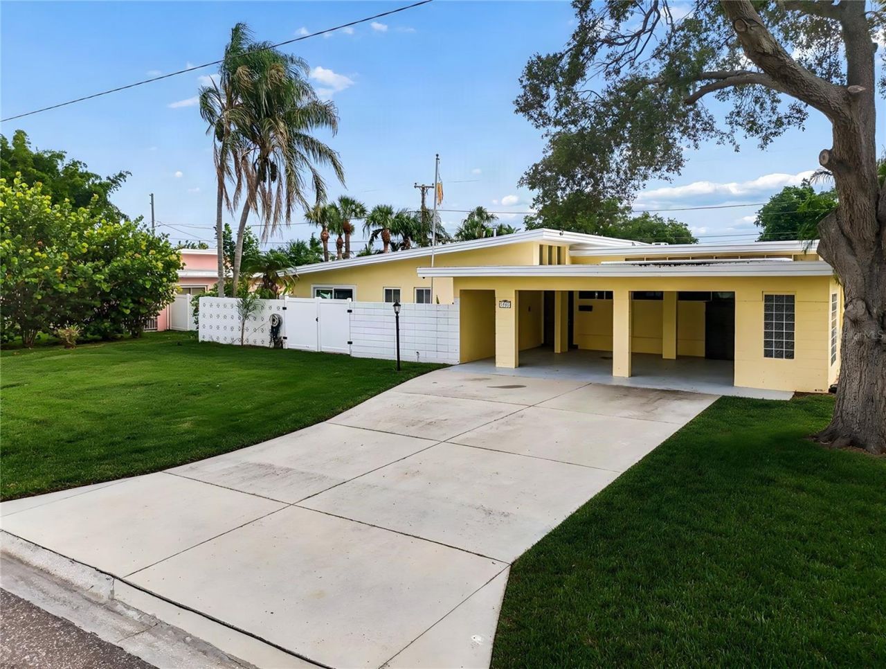 3901 50th Avenue S, Saint Petersburg, FL 33711 Photo