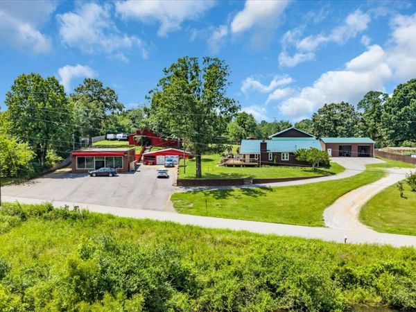 1278 Spencer Mill Rd , Burns, TN 37029