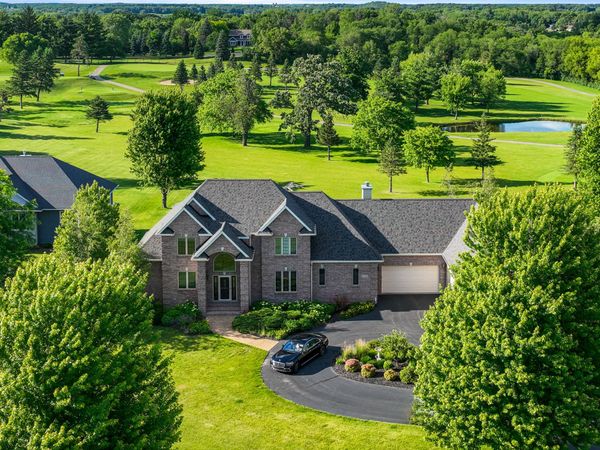 W4736 Pebble Dr, Lafayette, WI 53121