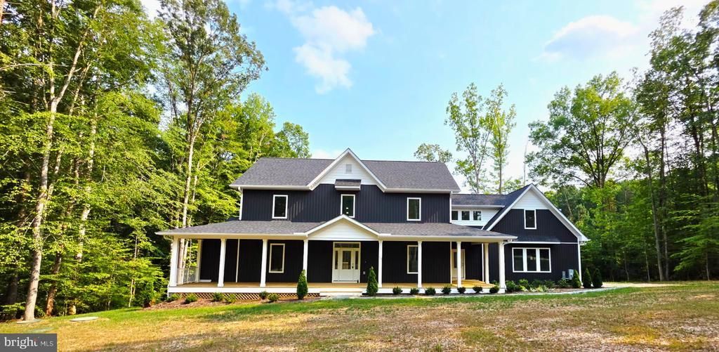 515 Noahs Landing Drive , Bumpass, VA 23024 Main Photo