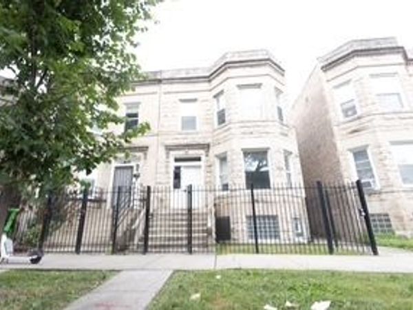 6434 S Eberhart Avenue , Chicago, IL 60637