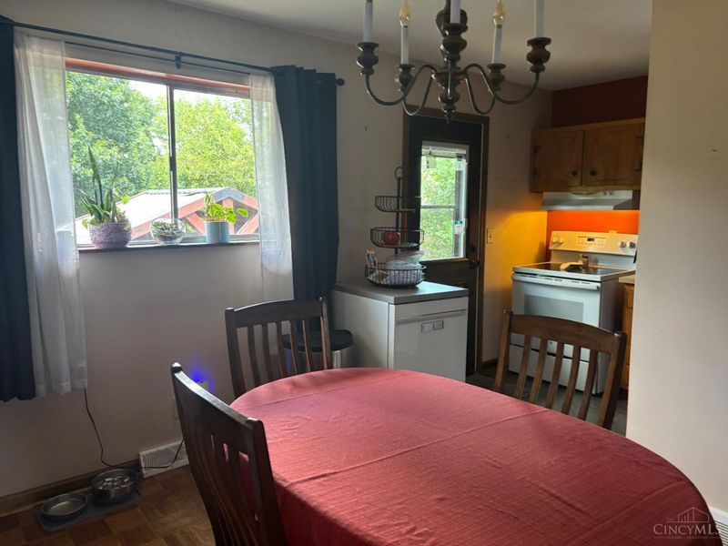 2764 Cornwall Drive, Colerain Township, OH 45231 Photo 9