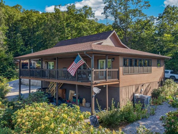 7020 Caney Valley Rd, Tazewell, TN 37879