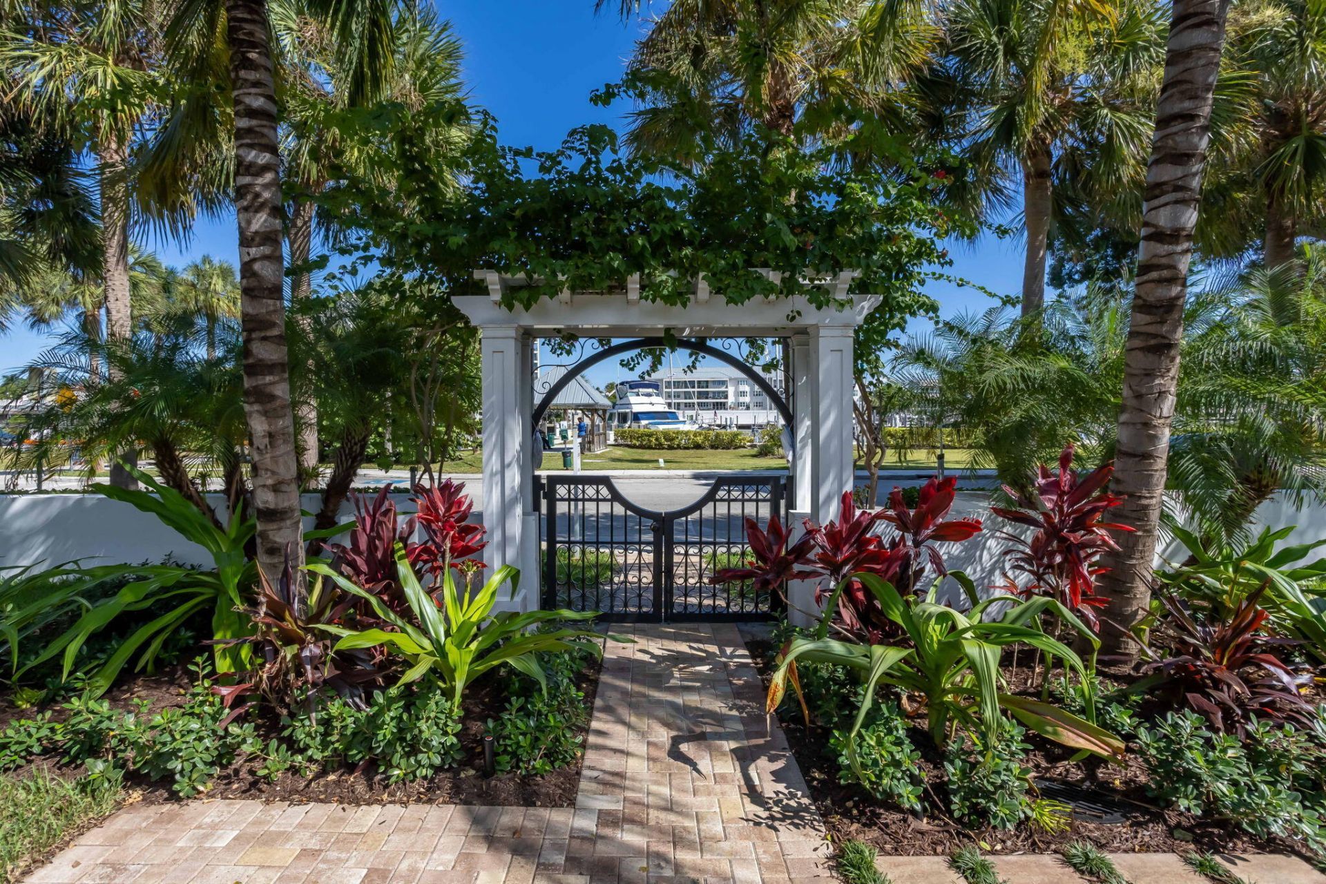110 Marine Way, Unit #5 Granada, Delray Beach, FL 33483 Photo