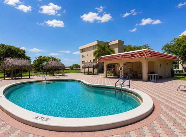 3231 Holiday Springs Boulevard, Unit 205, Margate, FL 33063 Photo