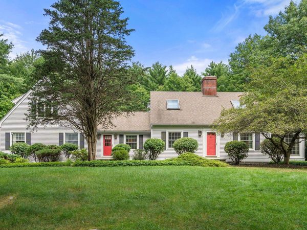 101 Exeter Road, North Hampton, NH 03862