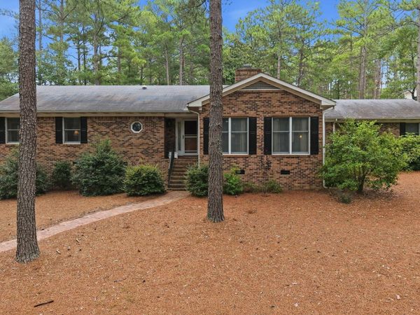 8 N Shamrock Drive, Jackson Springs, NC 27281