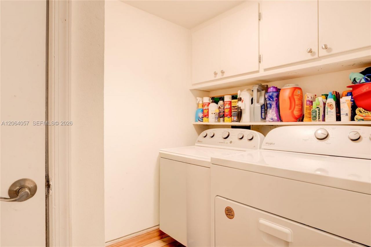 2307 NE 7th St, Unit 40, Hallandale Beach, FL 33009 Photo