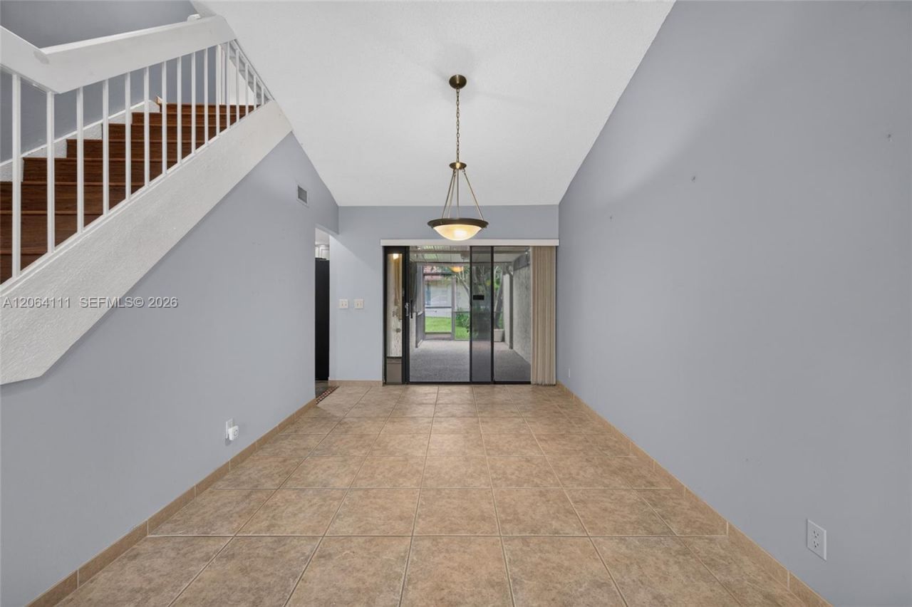 16831 Patio Village Ln, Weston, FL 33326 Photo