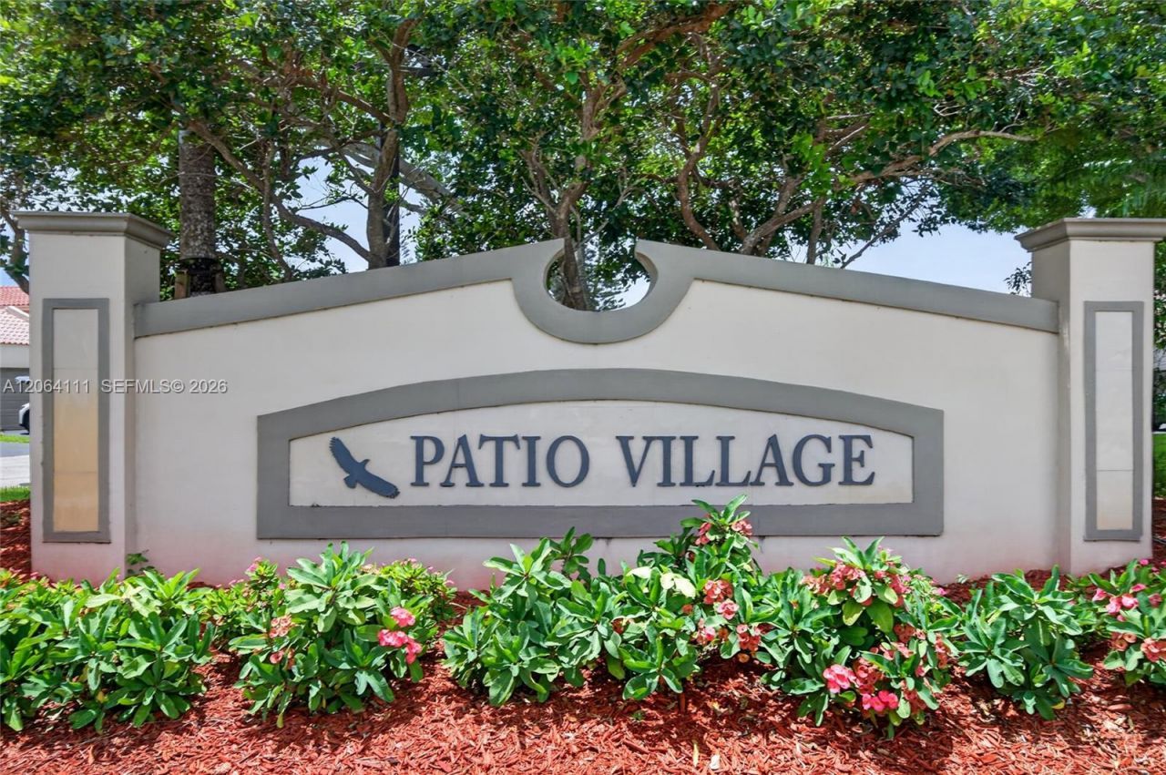 16831 Patio Village Ln, Weston, FL 33326 Photo