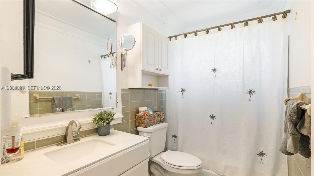 4020 SW 2nd St, Plantation, FL 33317 Photo