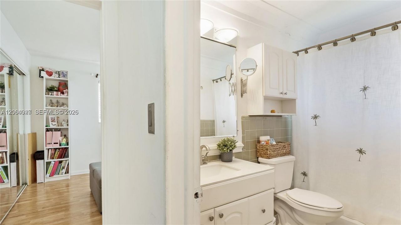 4020 SW 2nd St, Plantation, FL 33317 Photo