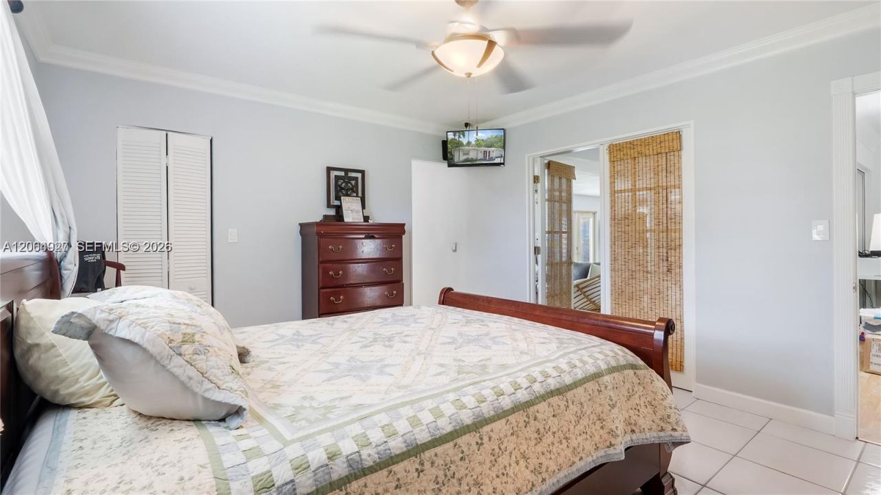 4020 SW 2nd St, Plantation, FL 33317 Photo