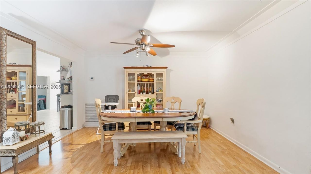 4020 SW 2nd St, Plantation, FL 33317 Photo