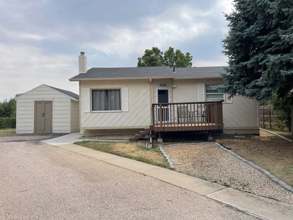 629 Charger Ct, Rapid City, SD 57701