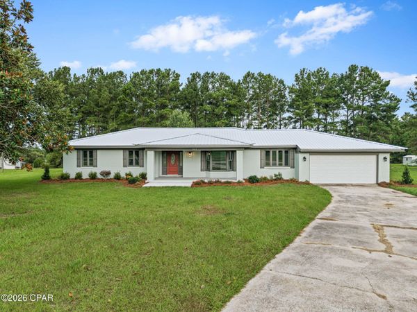 1452 N Highway 79 , Bonifay, FL 32425