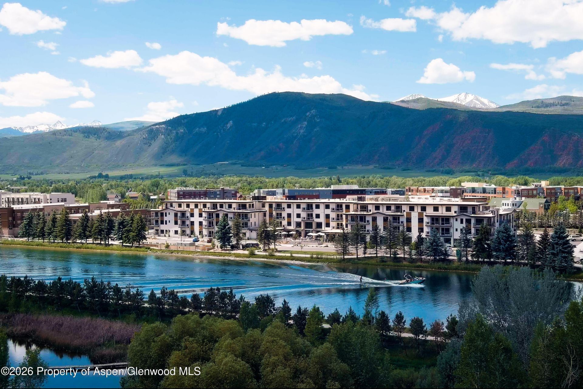 85 Kodiak Drive, Unit 425, Basalt, CO 81621 Main Photo
