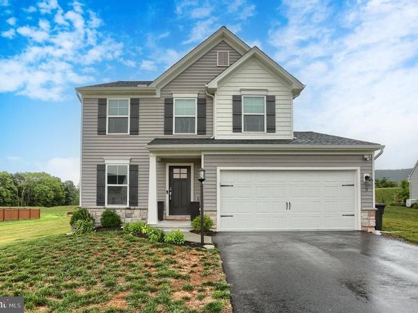 3 CLARKSFIELD DRIVE, DUNCANNON, PA 17020
