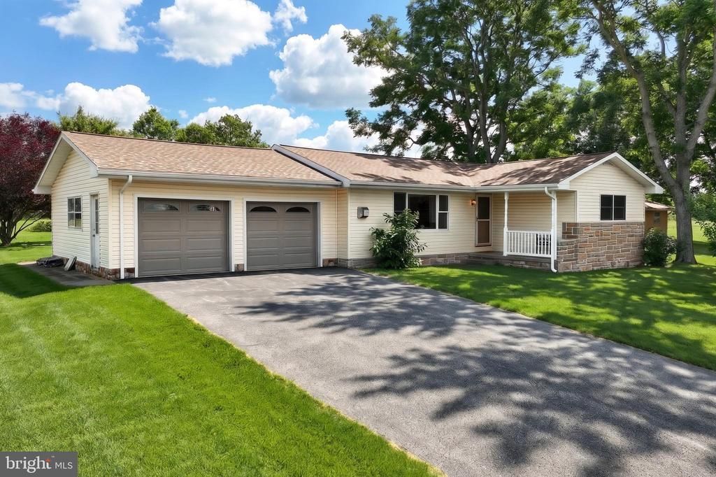 124 STULTZ ROAD, FAIRFIELD, PA 17320