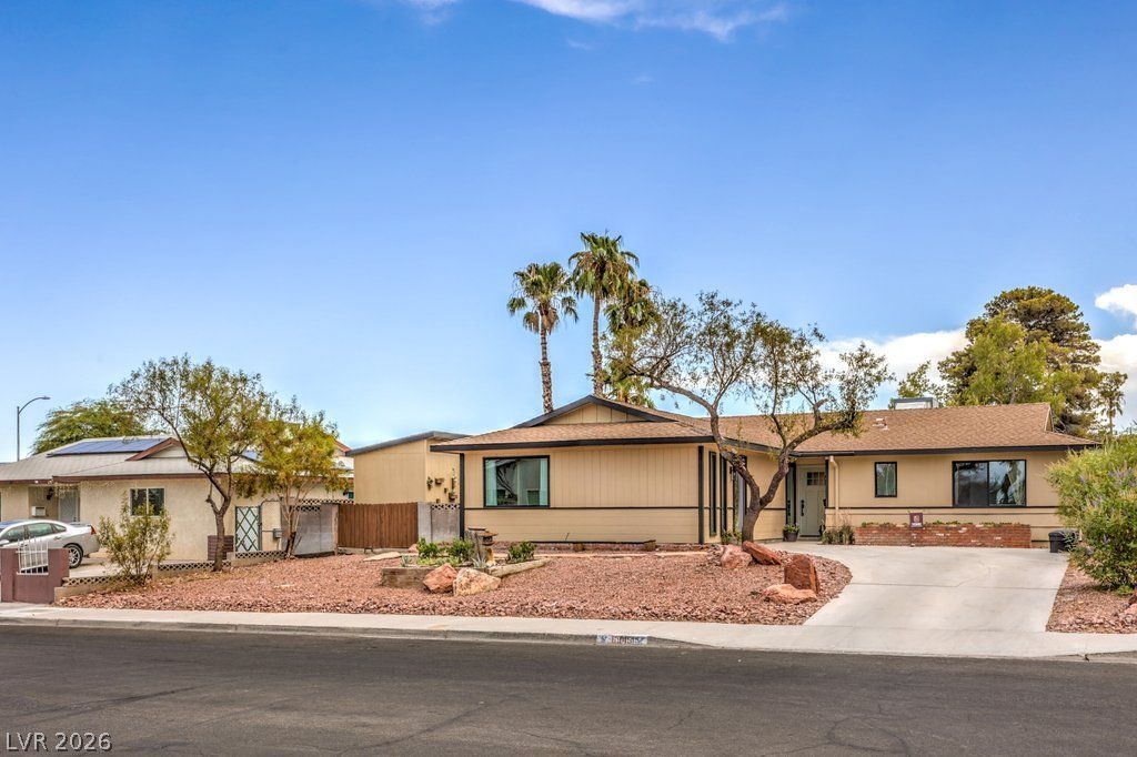 6945 Cobblestone Avenue, Las Vegas, NV 89145 Main Photo