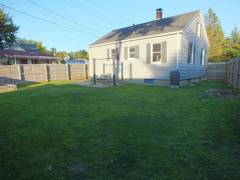 731 Rush Avenue, Bellefontaine, OH 43311 Photo 9