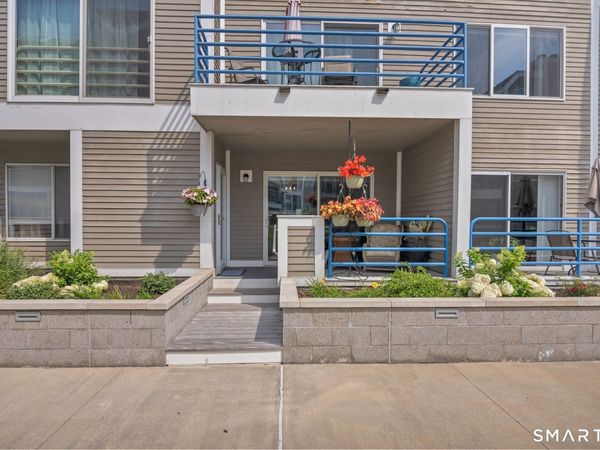 51 Harbour, Unit 51, New Haven, CT 06519