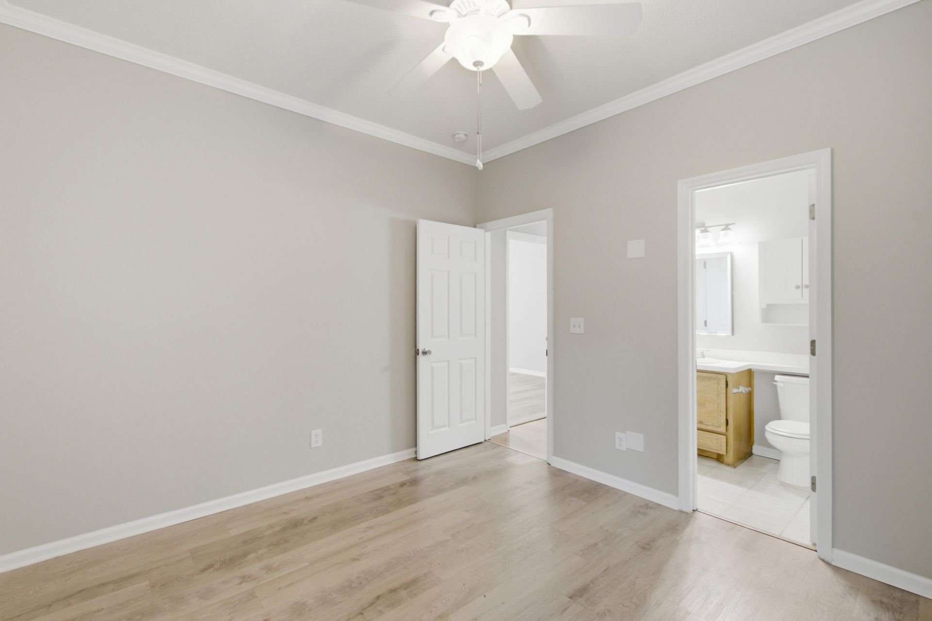 119 Round Table Lane Photo 24