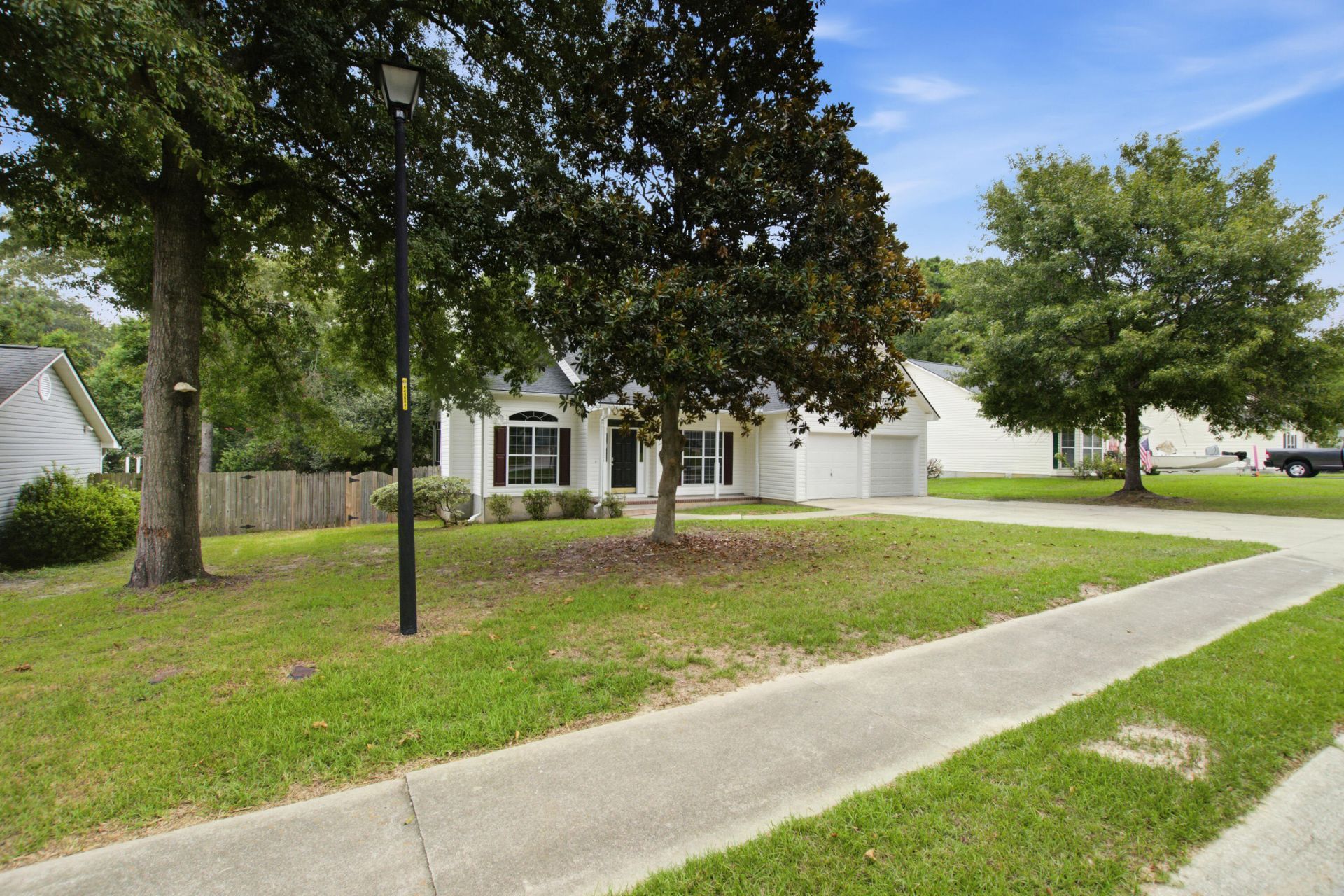 119 Round Table Lane Photo 38