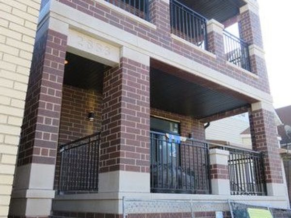 2836 N Kedzie Avenue , Unit 2F, Chicago, IL 60618