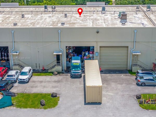 10800 NW 21st St , Unit 190, Sweetwater, FL 33172