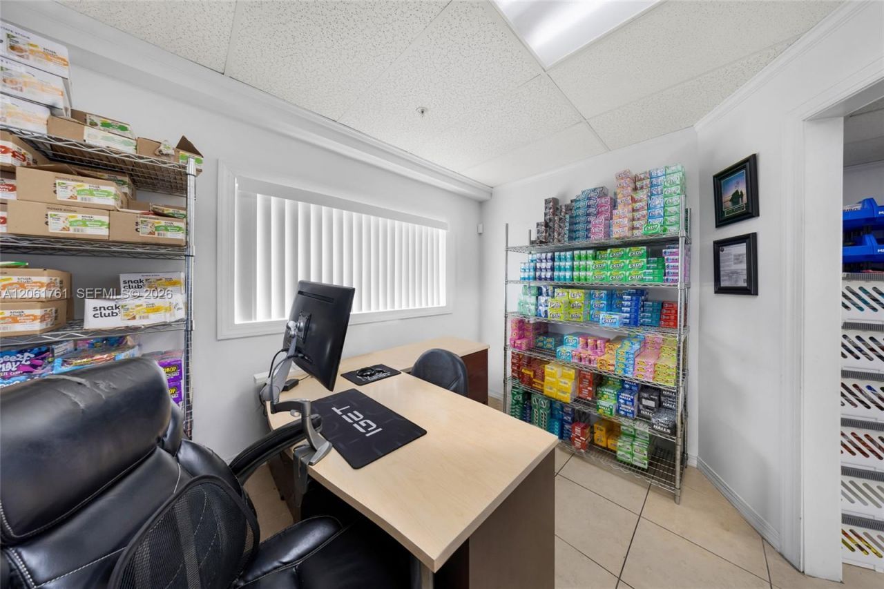 10800 NW 21st St , Unit 190, Sweetwater, FL 33172 Photo