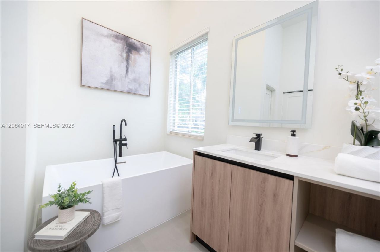 1357 Camellia Ln, Weston, FL 33326 Photo