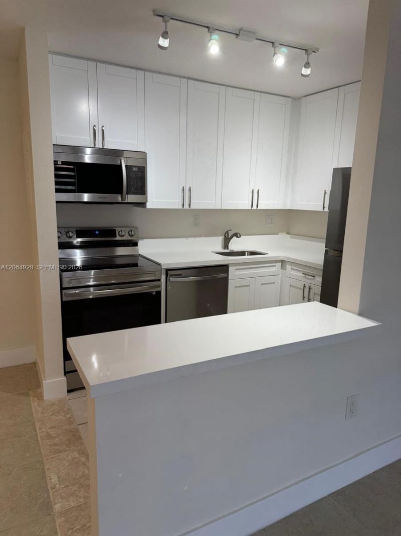 15600 SW 80th St, Unit L-209, Miami, FL 33193 Photo