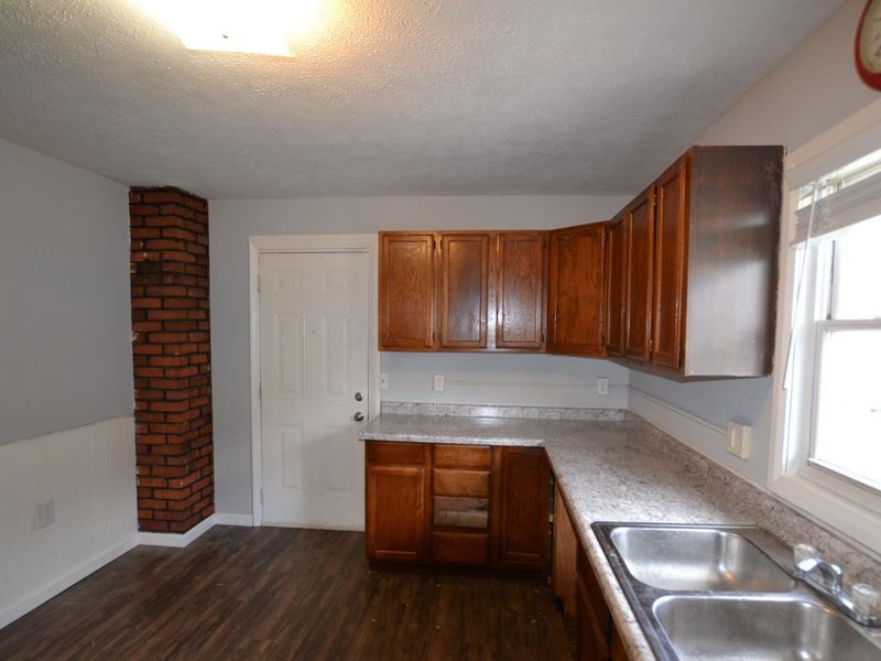 1780 E North Broadway Street, Columbus, OH 43224 Photo 5