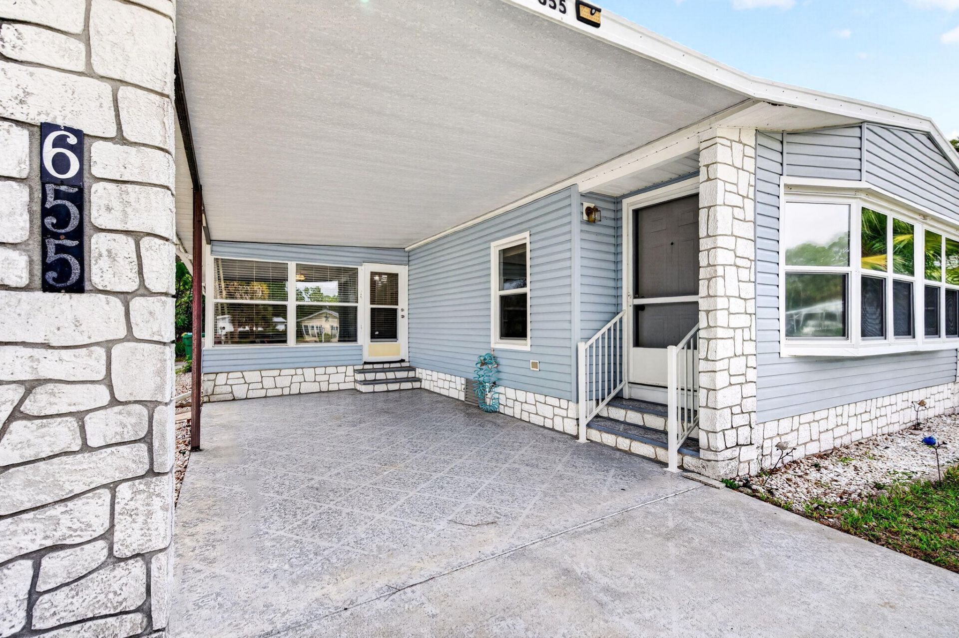 655 W Marlin Circle, Micco, FL 32976 Photo
