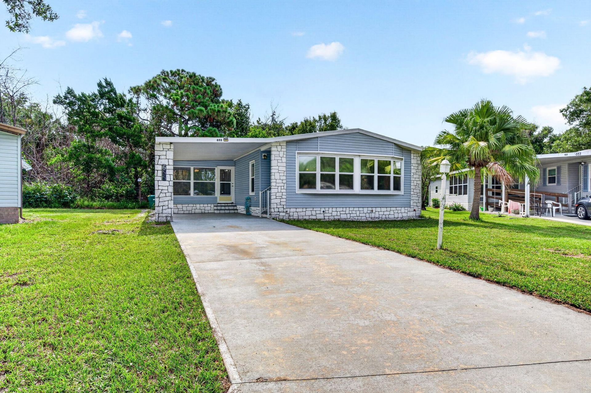 655 W Marlin Circle, Micco, FL 32976 Photo
