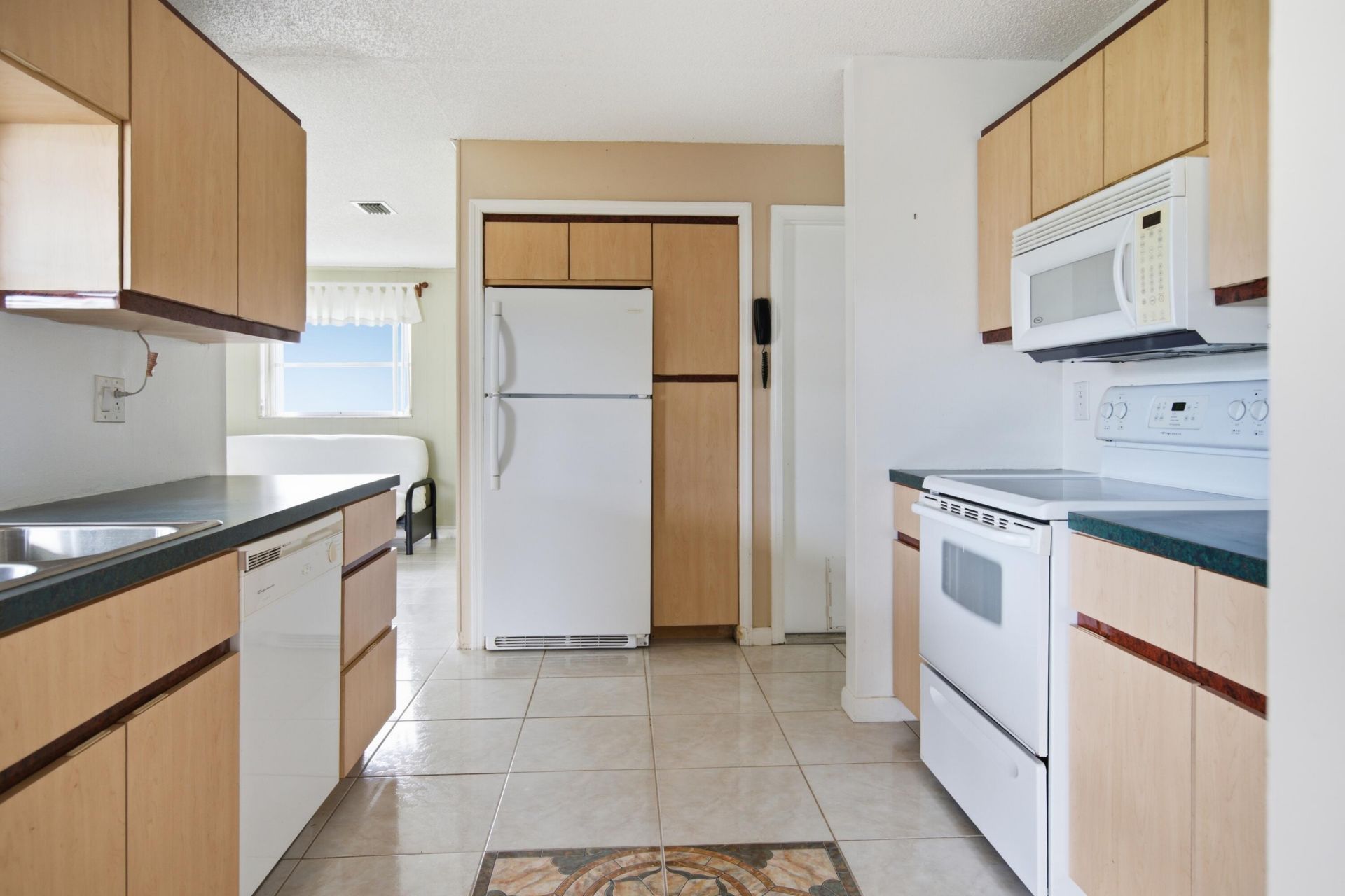 8212 NW 12th Court, Plantation, FL 33322 Photo