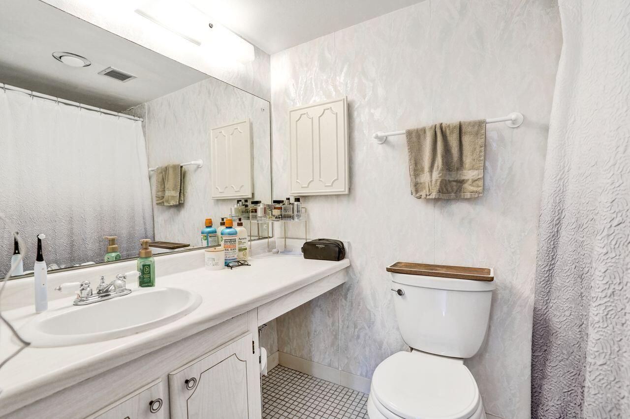 1000 River Reach Drive, Unit 321, Fort Lauderdale, FL 33315 Photo