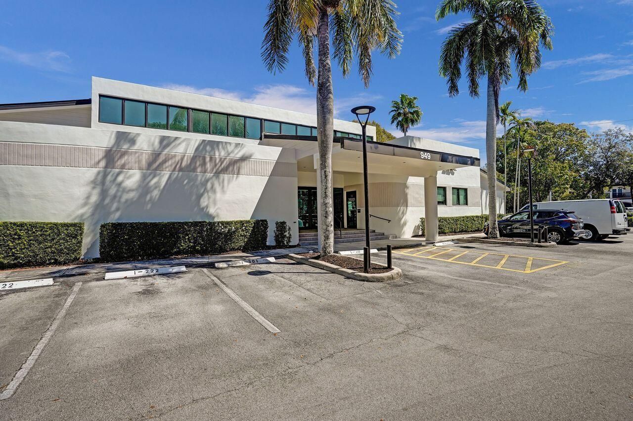 1000 River Reach Drive, Unit 321, Fort Lauderdale, FL 33315 Photo
