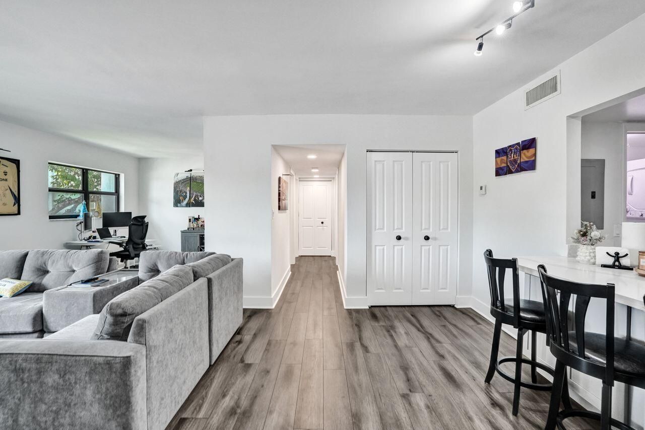1000 River Reach Drive, Unit 321, Fort Lauderdale, FL 33315 Photo