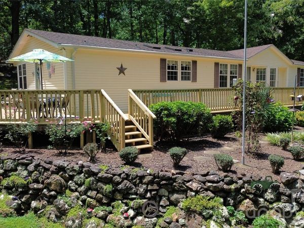 2172 Little Mountain Road, Alexis, NC 28006