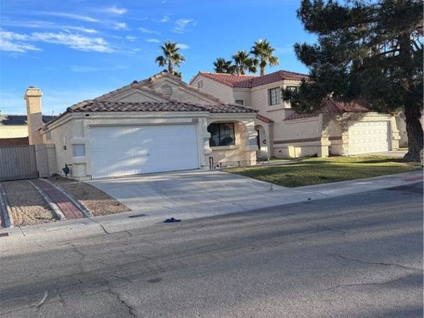 2044 Waverly Circle , Henderson, NV 89014